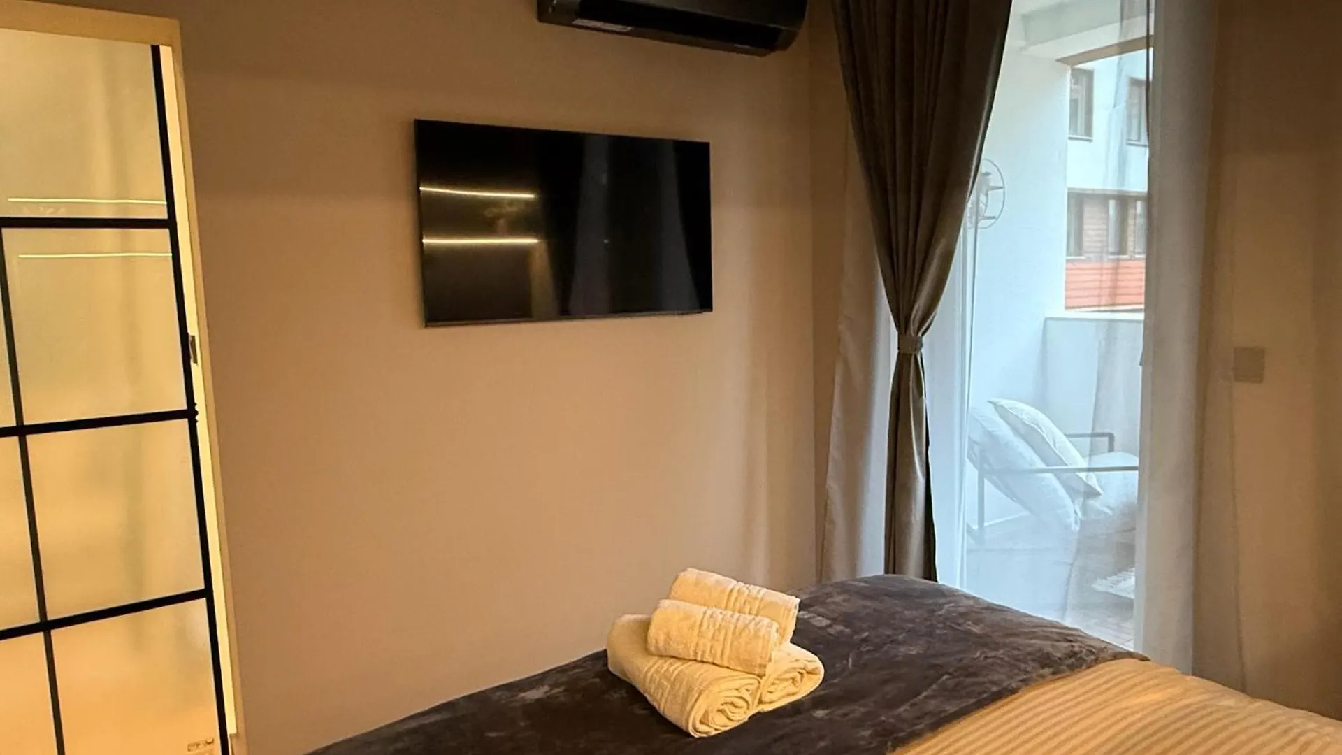 Ski-Lift-Access - Brand New Design Apartment Bansko